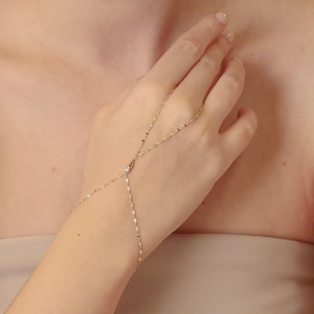 Kite Twist Hand Chain